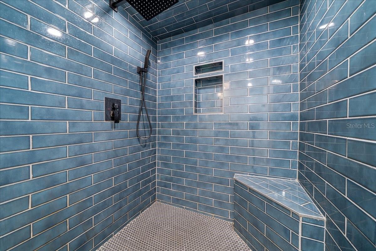 Image 21 of 87 For 25094 132nd Lane