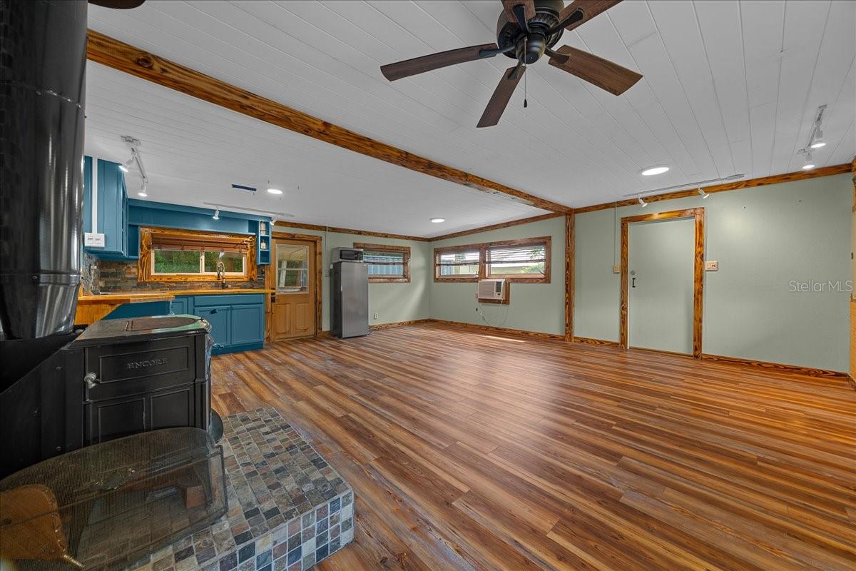 Image 5 of 87 For 25094 132nd Lane