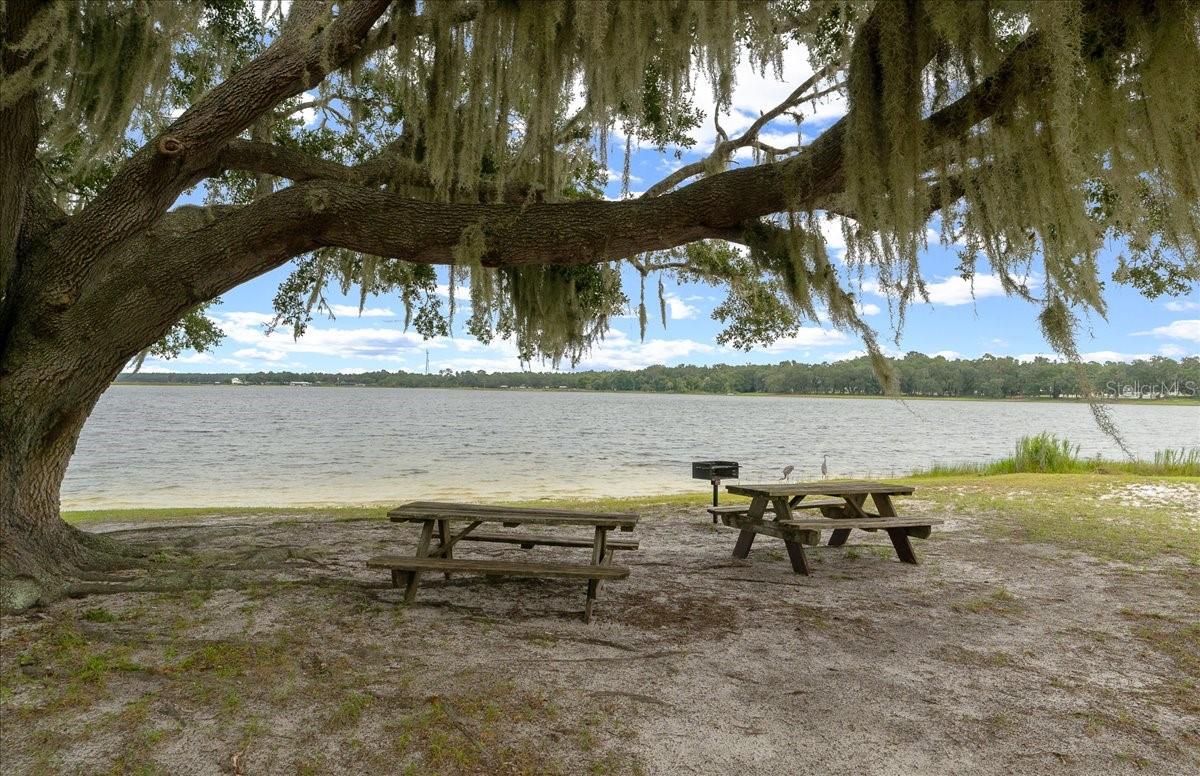 Image 76 of 87 For 25094 132nd Lane