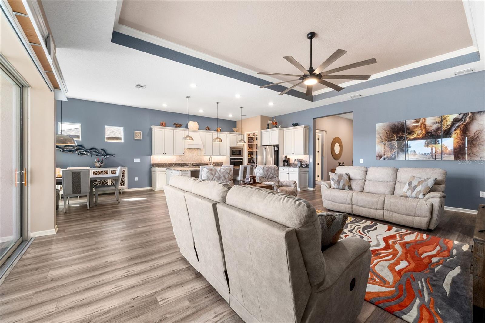 Image 28 of 51 For 6135 86th Circle