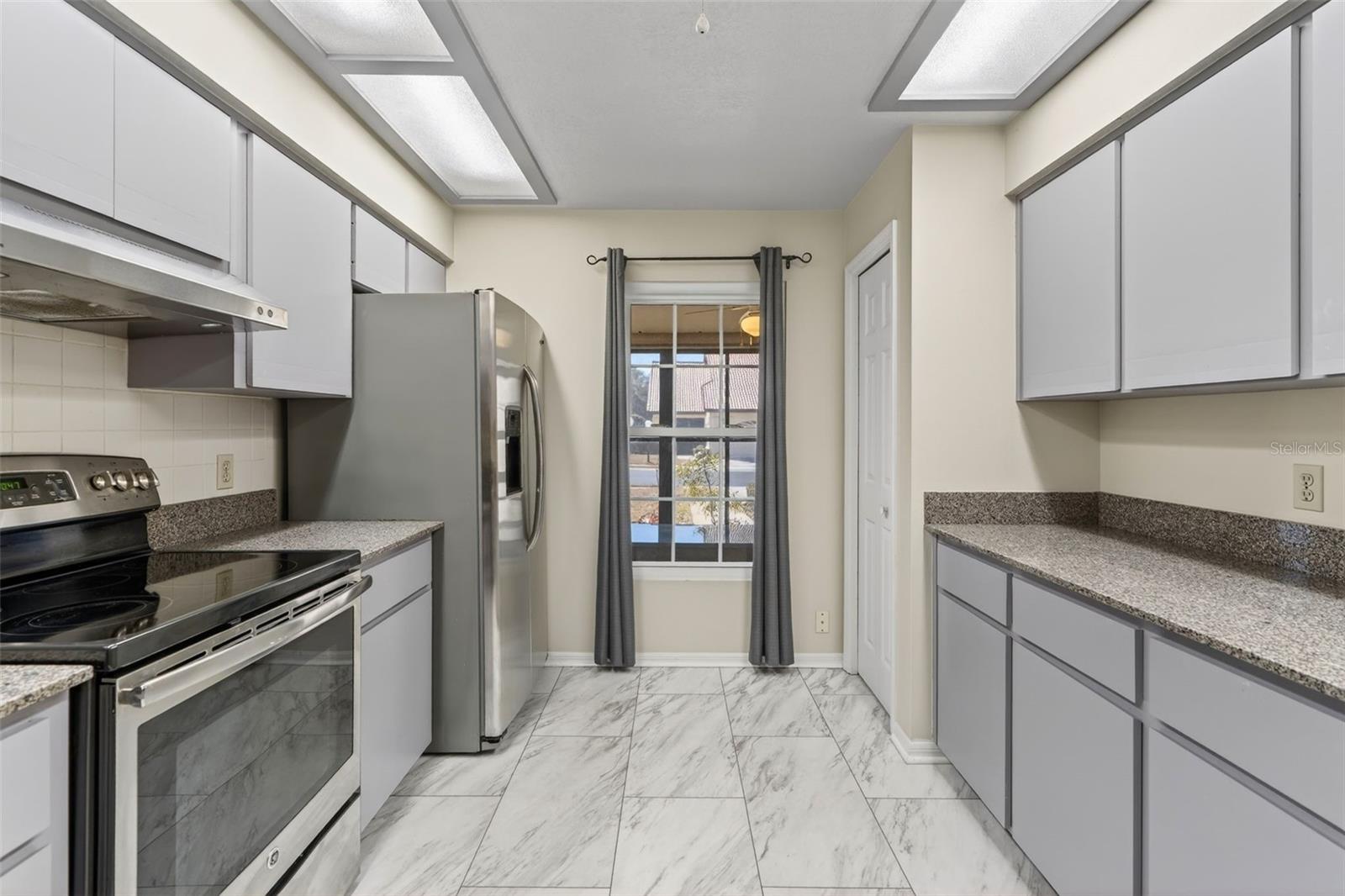 Image 15 of 48 For 2026 Forest Drive