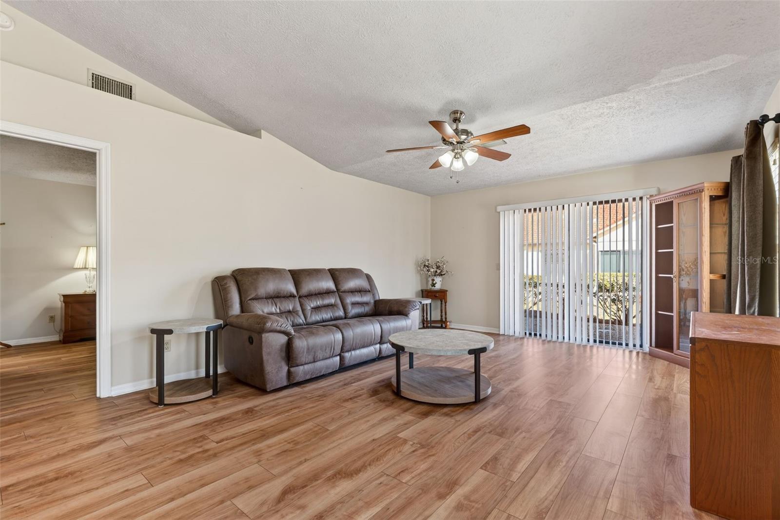 Image 27 of 48 For 2026 Forest Drive