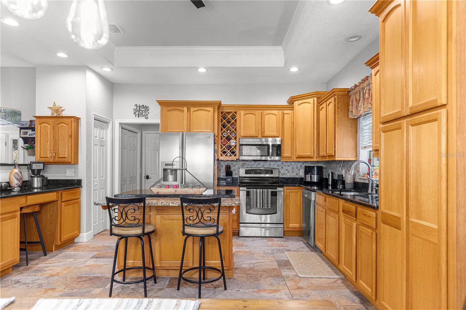 Image 11 of 56 For 10100 Wayland Avenue