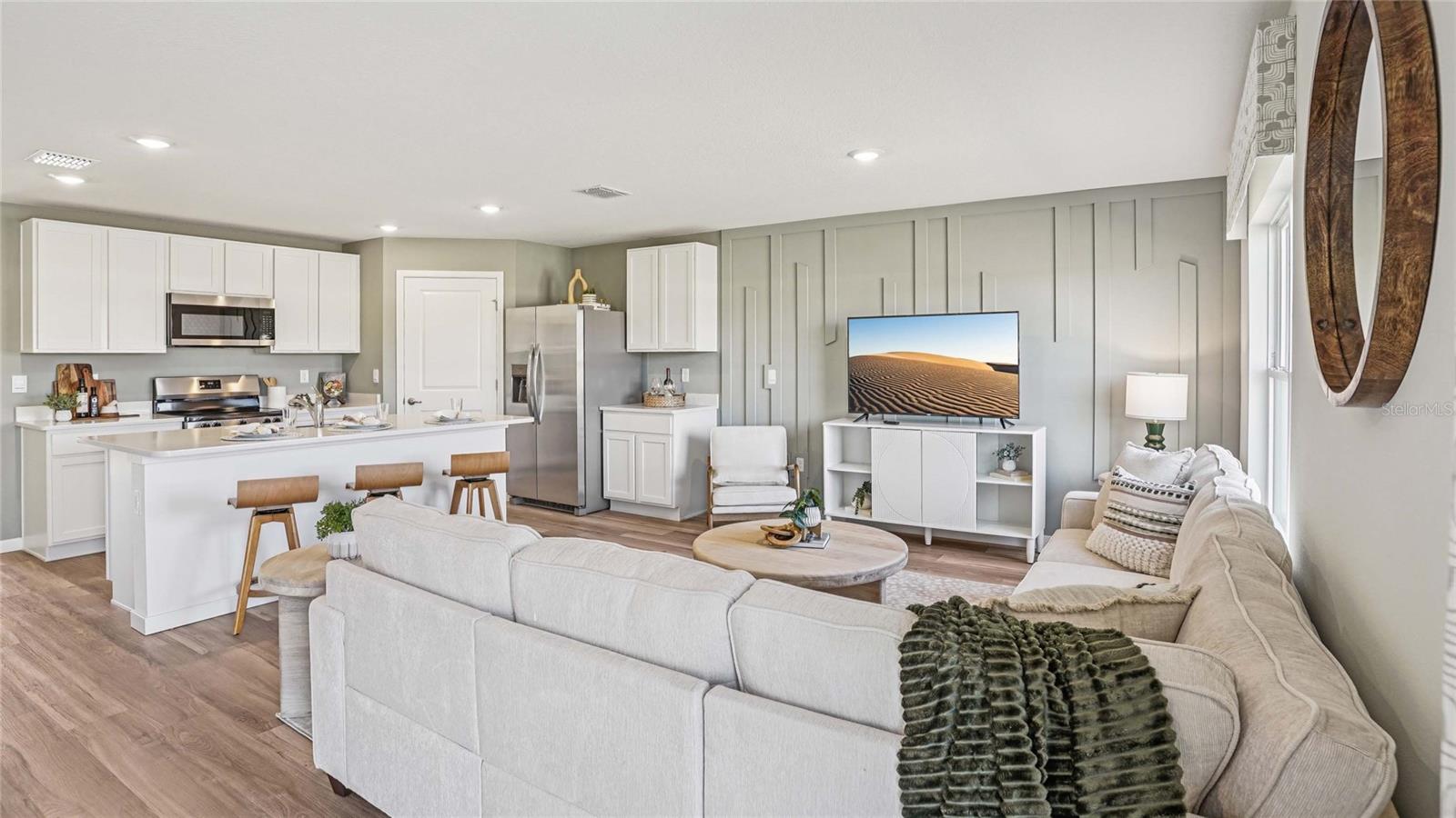 Image 13 of 25 For 2122 28th Place