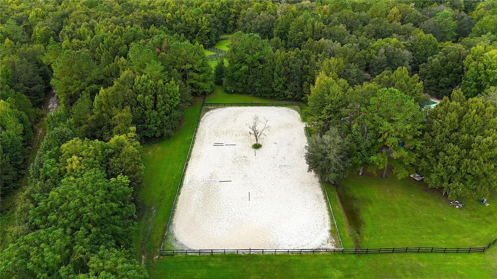 Image 21 of 23 For 21930 & 21890 Hwy 27