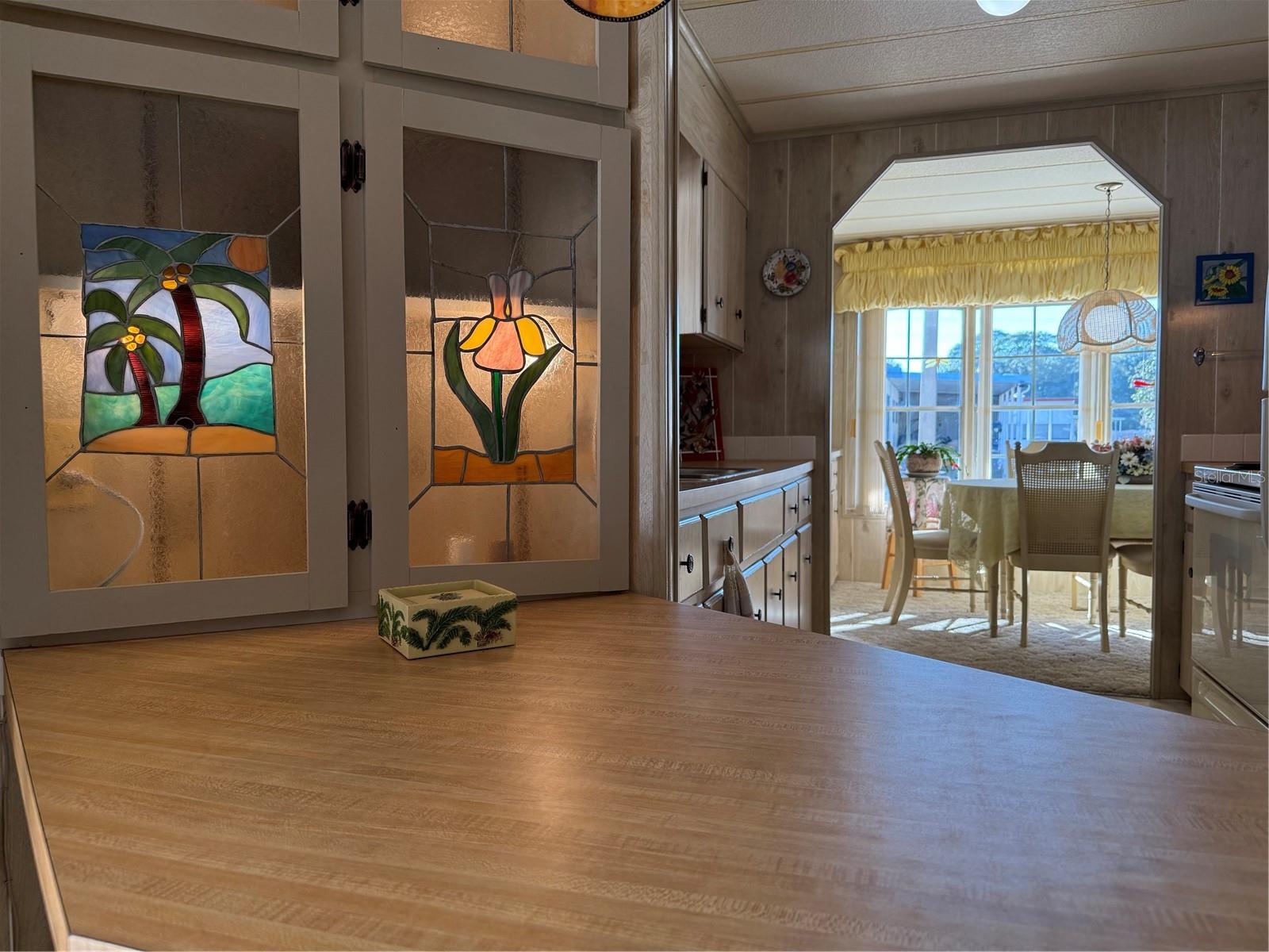 Image 12 of 40 For 564 San Anna