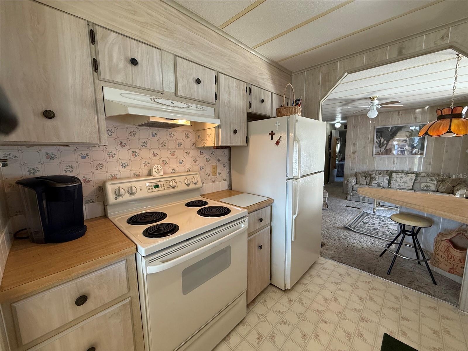 Image 4 of 40 For 564 San Anna