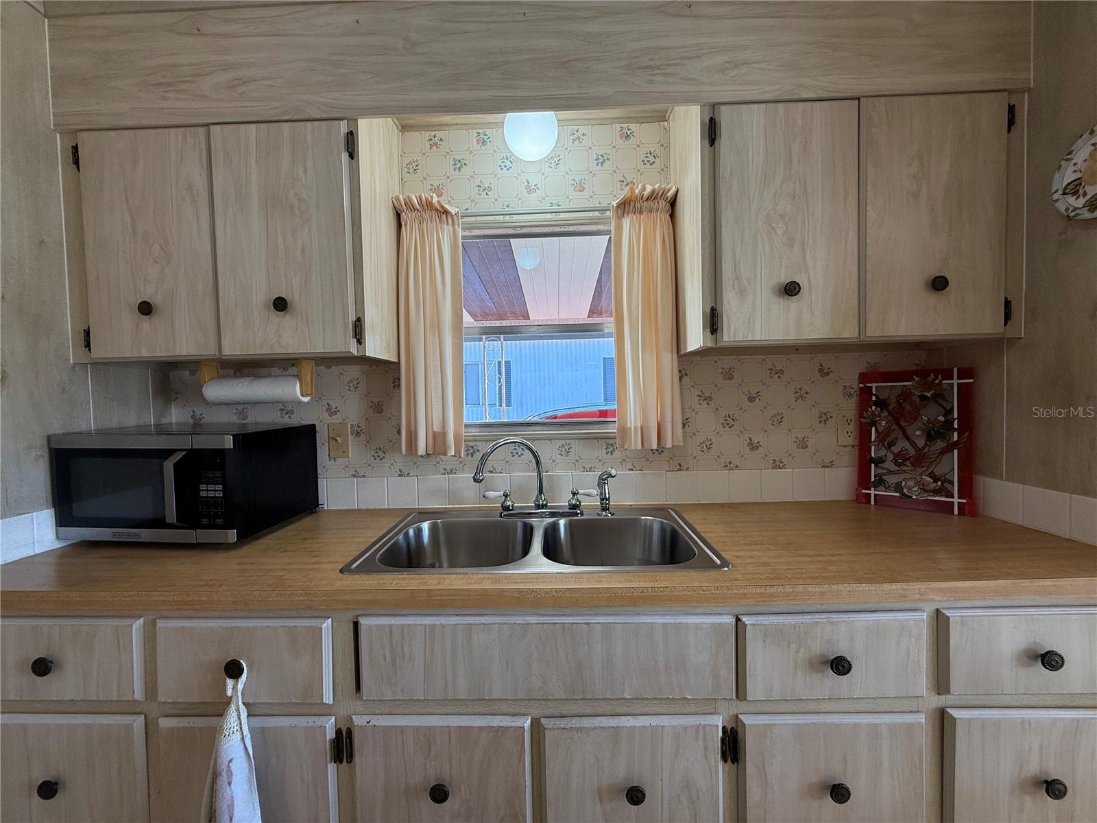 Image 9 of 40 For 564 San Anna