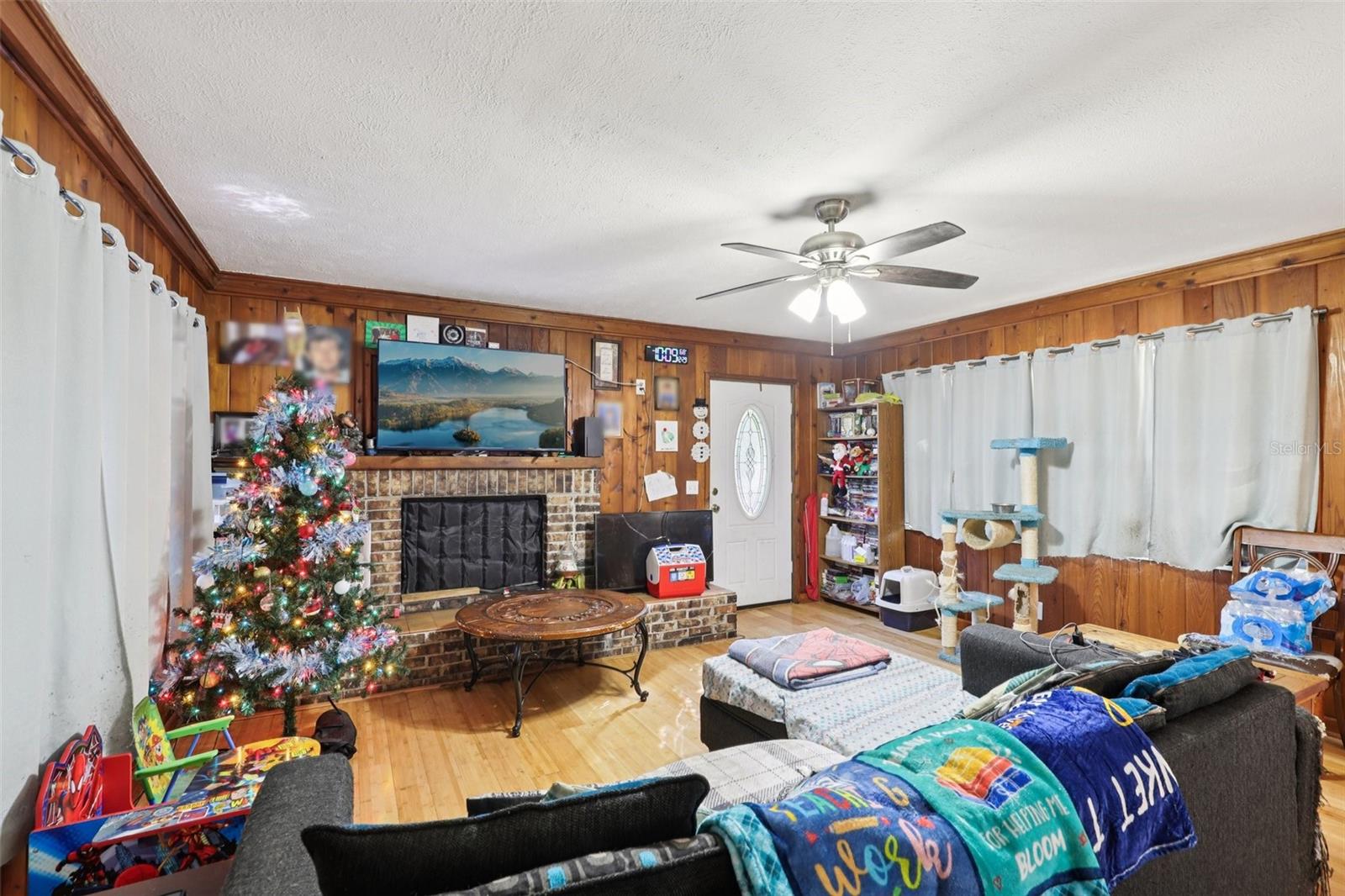 Image 5 of 30 For 547 58th Street