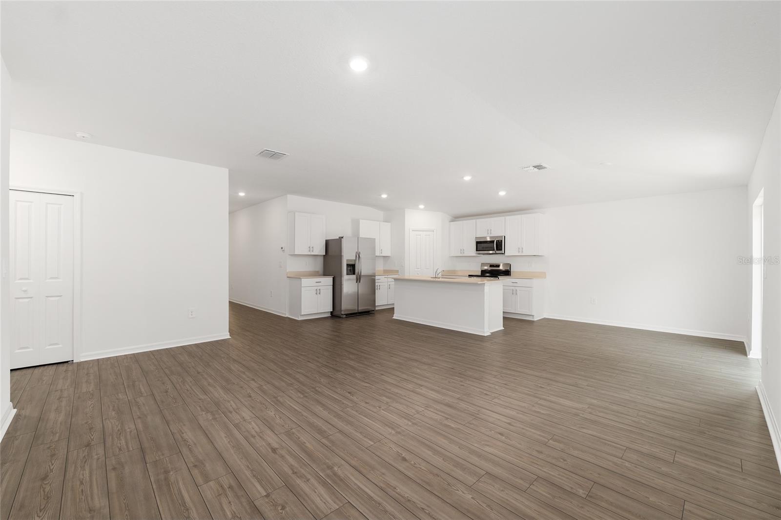 Image 10 of 54 For 1256 48th Terrace