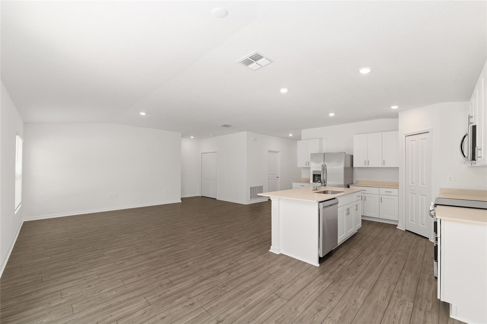 Image 23 of 54 For 1256 48th Terrace