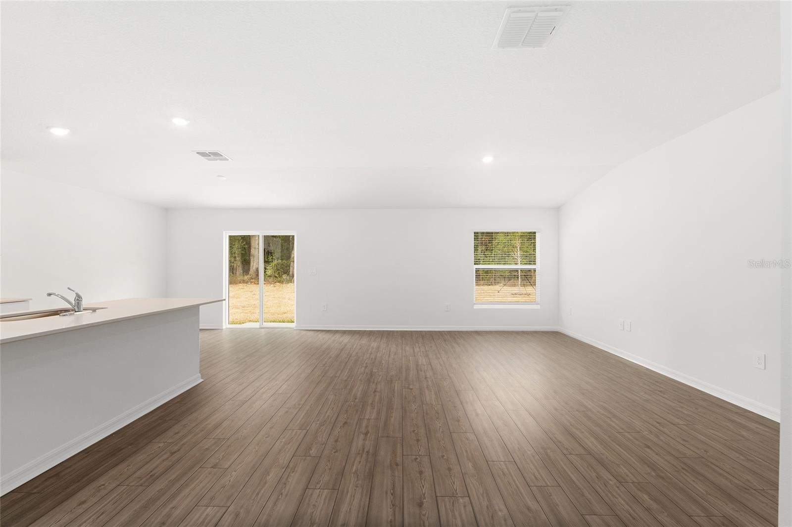 Image 8 of 54 For 1256 48th Terrace