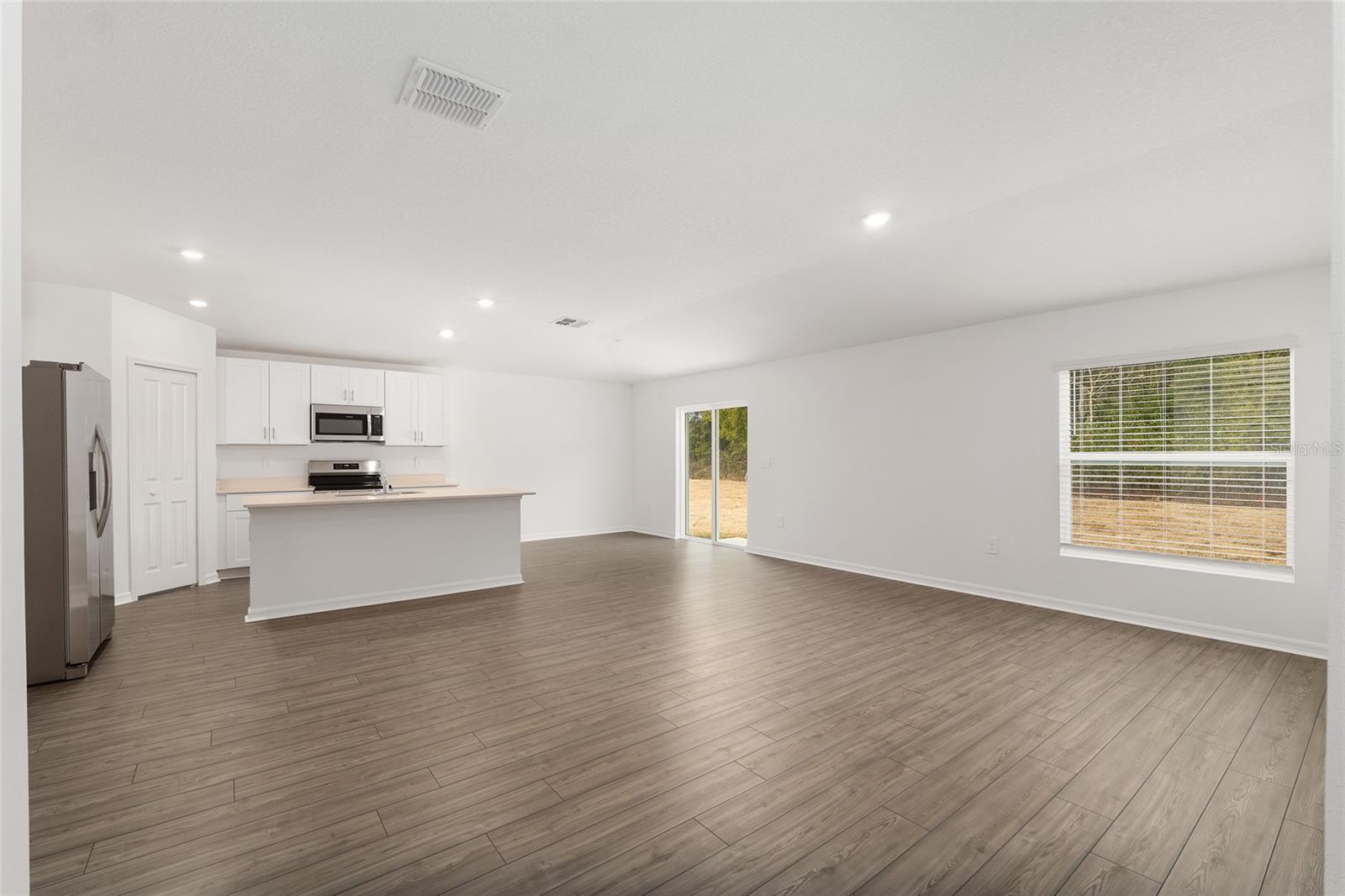 Image 9 of 54 For 1256 48th Terrace