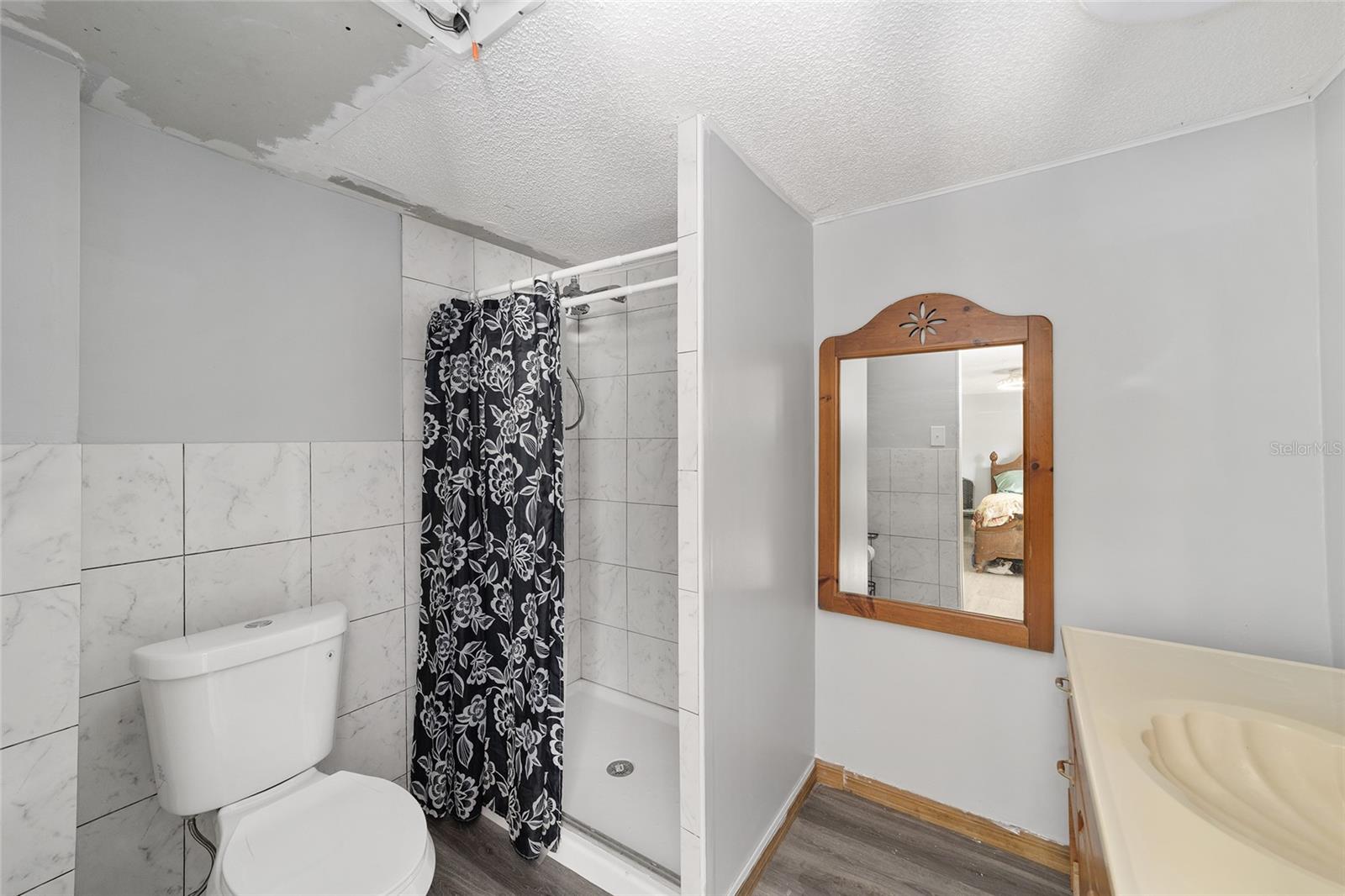 Image 18 of 41 For 7075 County Highway 25a