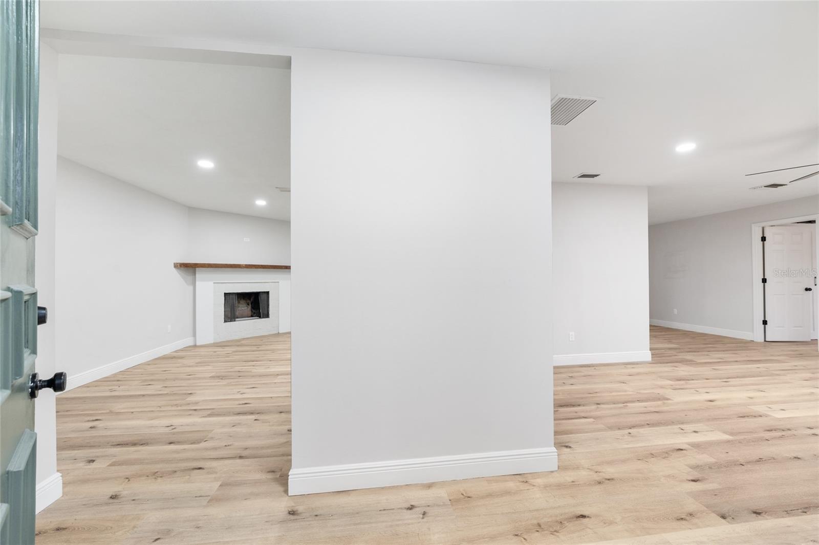 Image 4 of 45 For 320 41st Avenue