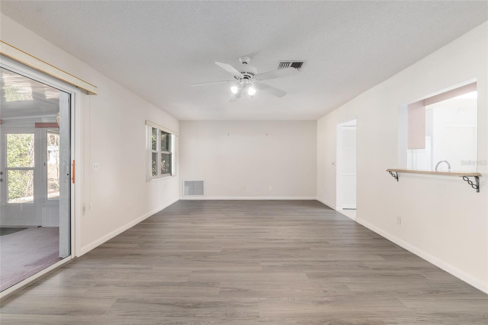 Image 12 of 51 For 9671 97th Street