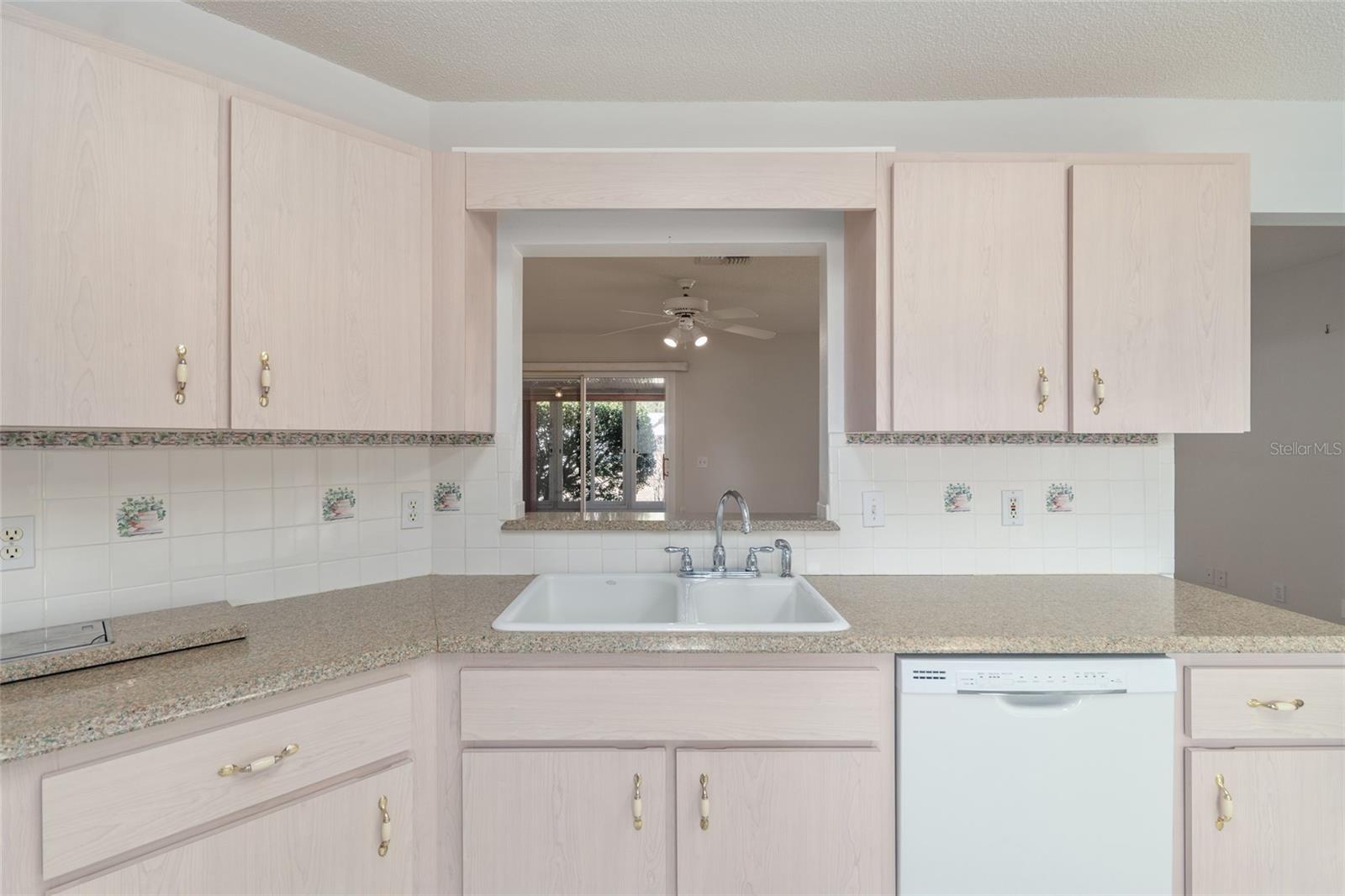 Image 22 of 51 For 9671 97th Street