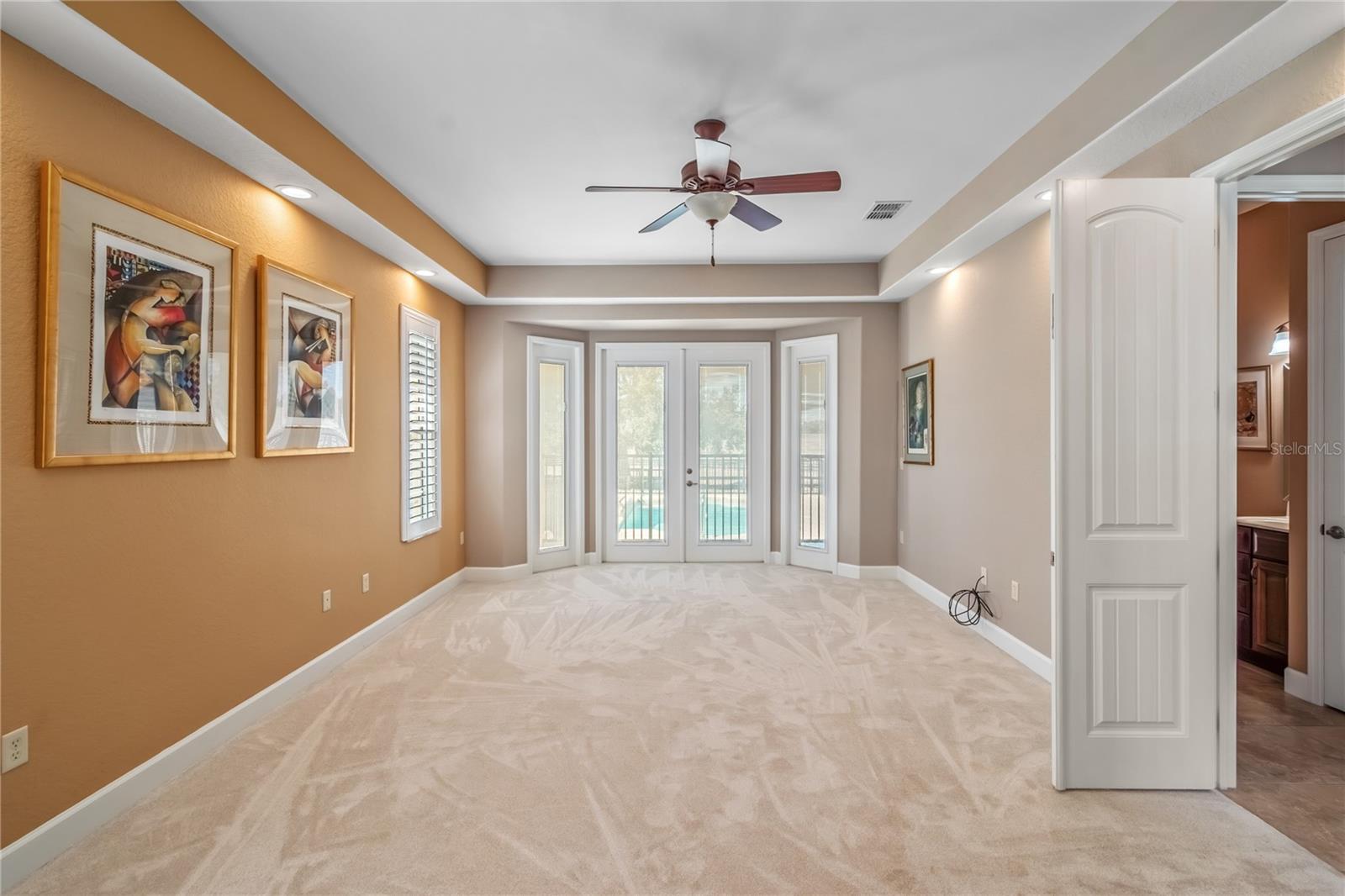 Image 18 of 76 For 12610 Gainesville Road