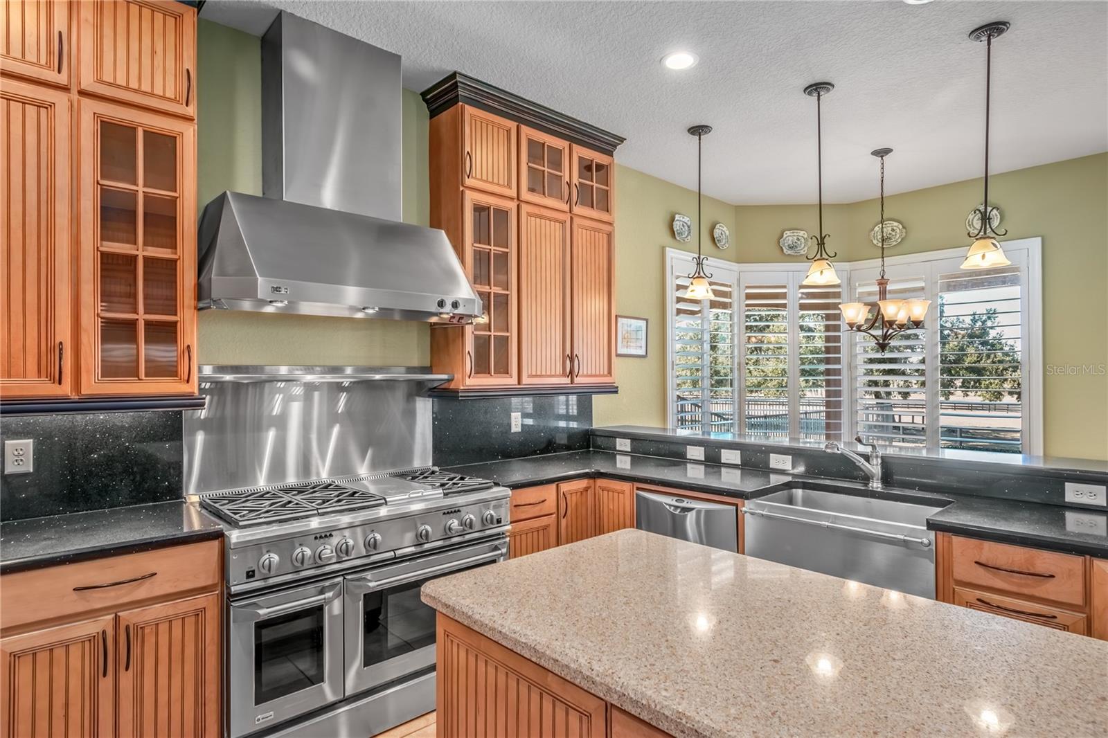 Image 27 of 76 For 12610 Gainesville Road