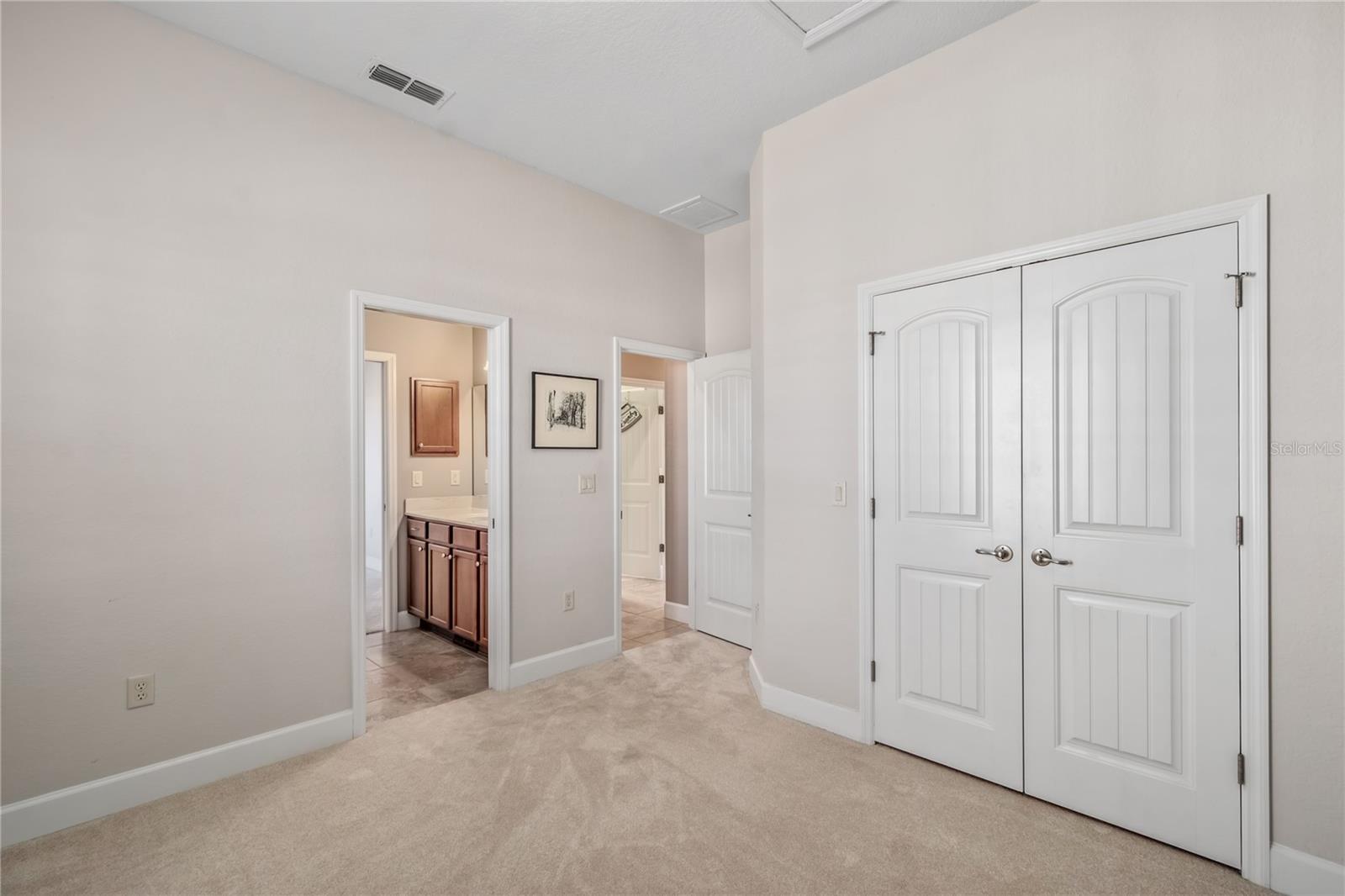 Image 35 of 76 For 12610 Gainesville Road