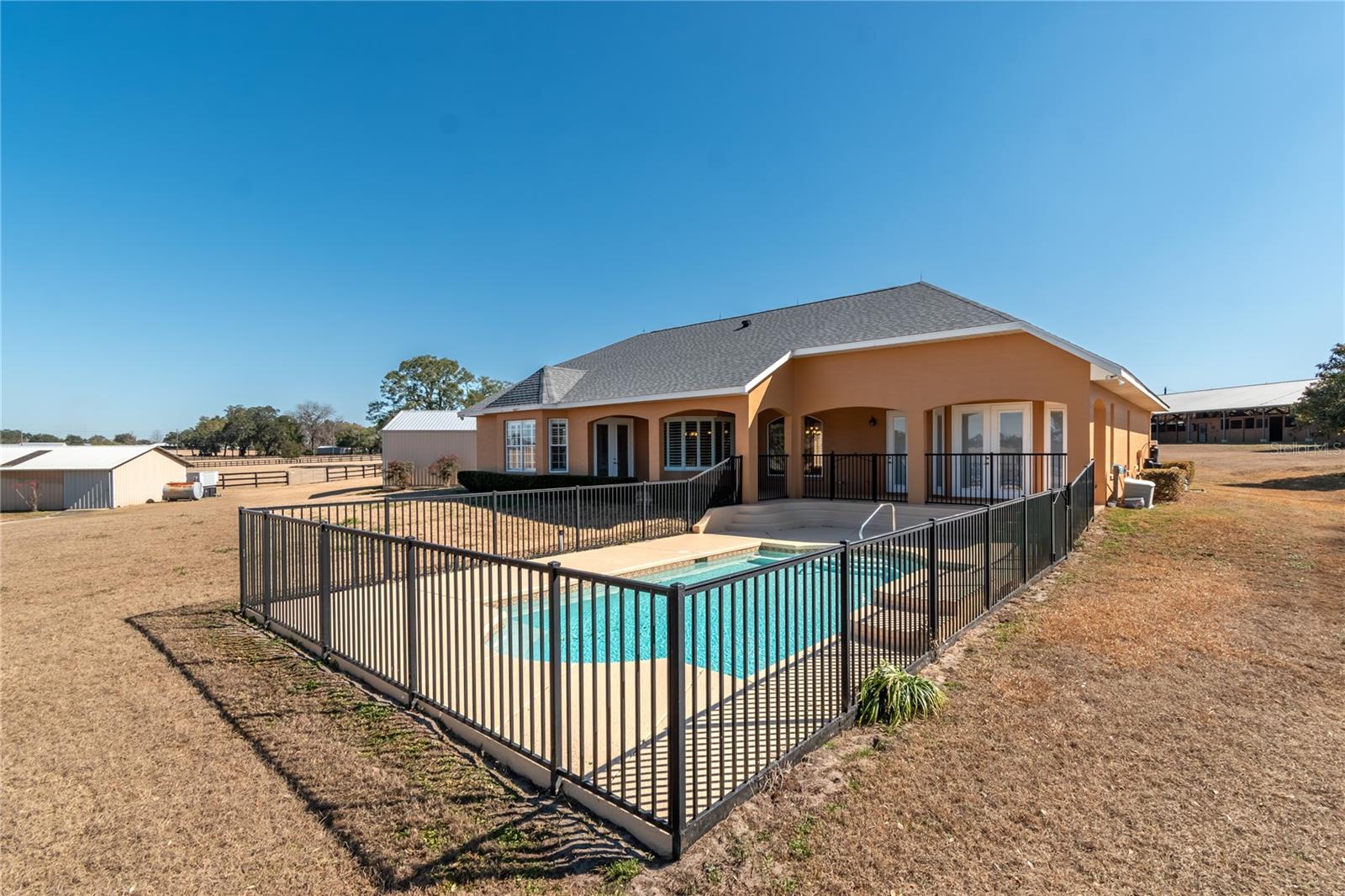 Image 53 of 76 For 12610 Gainesville Road