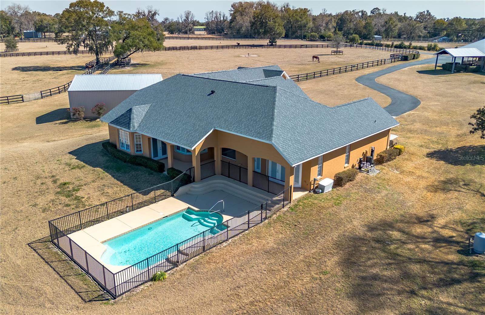 Image 54 of 76 For 12610 Gainesville Road