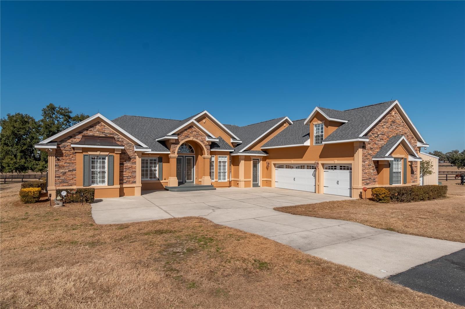 Image 8 of 76 For 12610 Gainesville Road