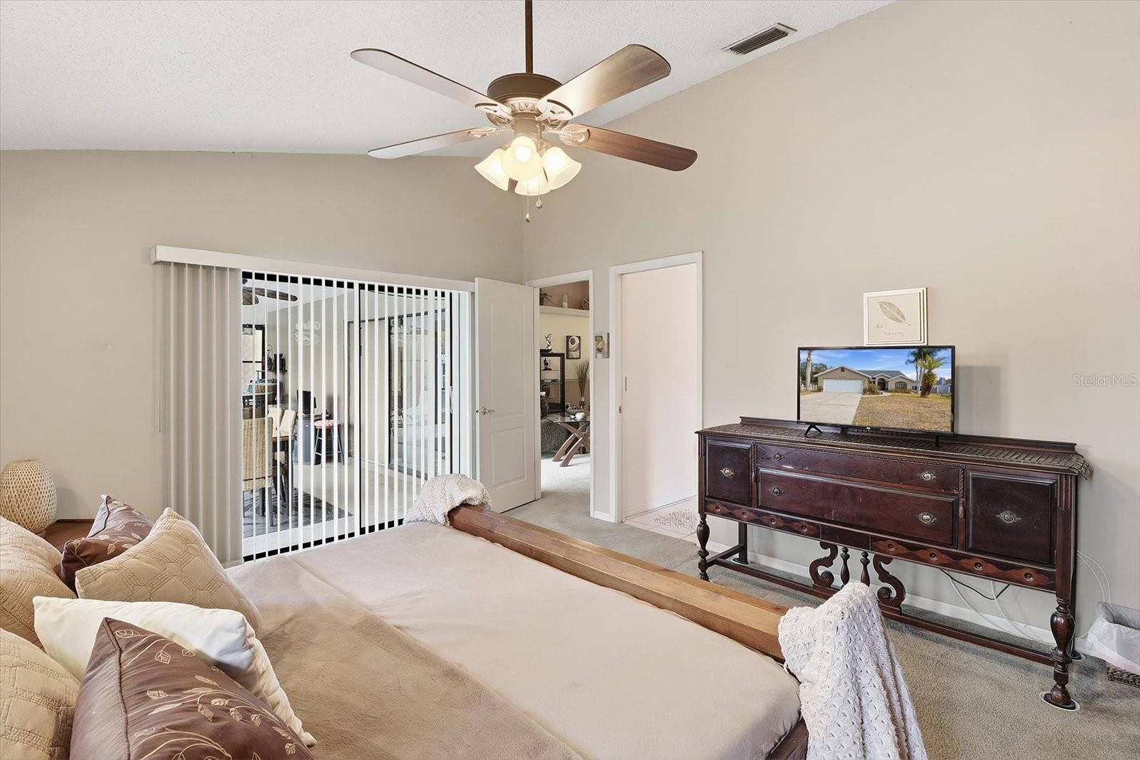 Image 17 of 45 For 5112 Parkway Boulevard