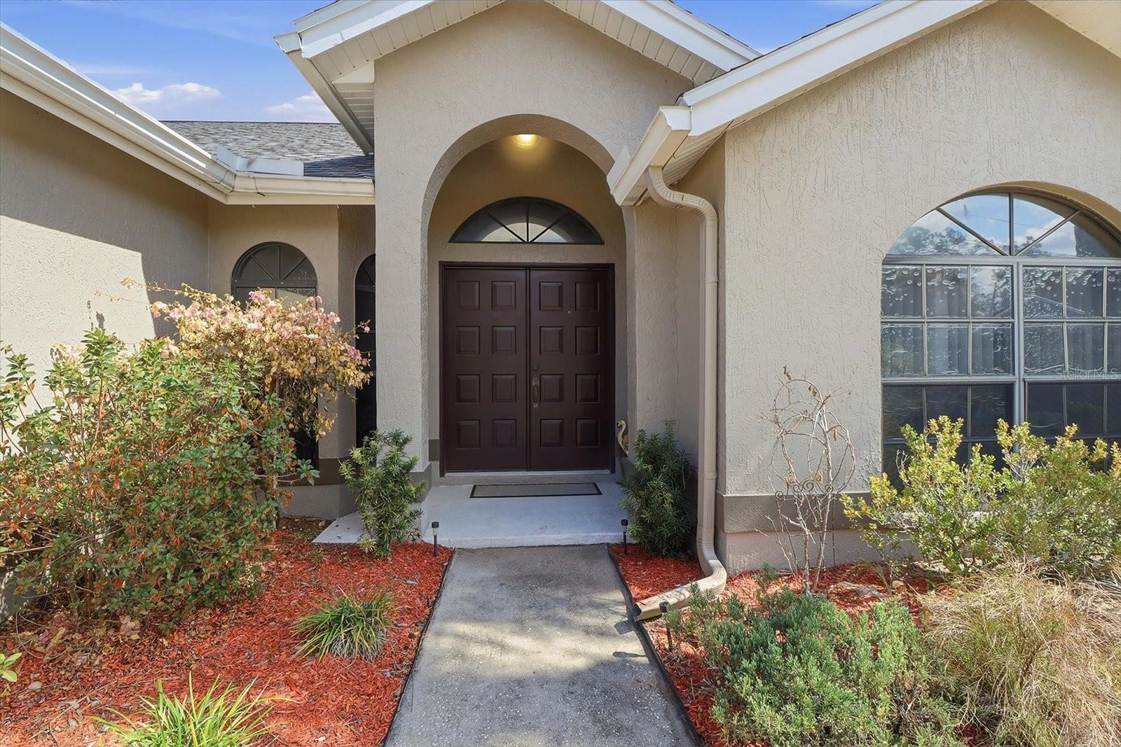 Image 4 of 45 For 5112 Parkway Boulevard