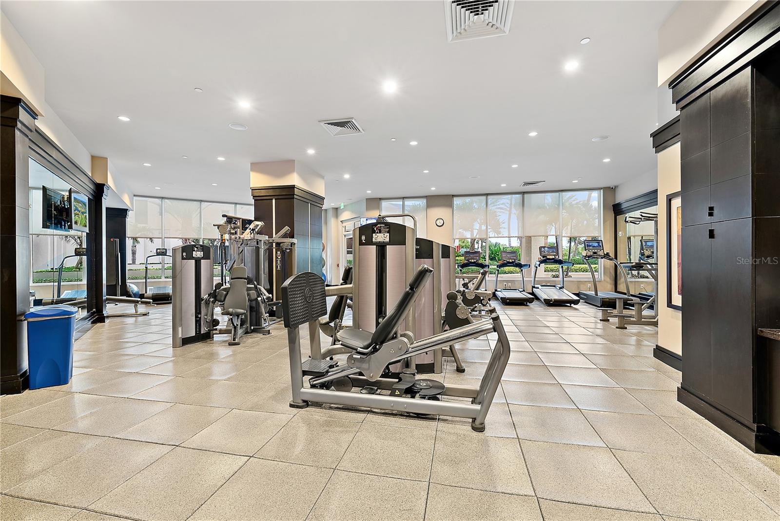 Listing photo id 32 for Address Not Provided