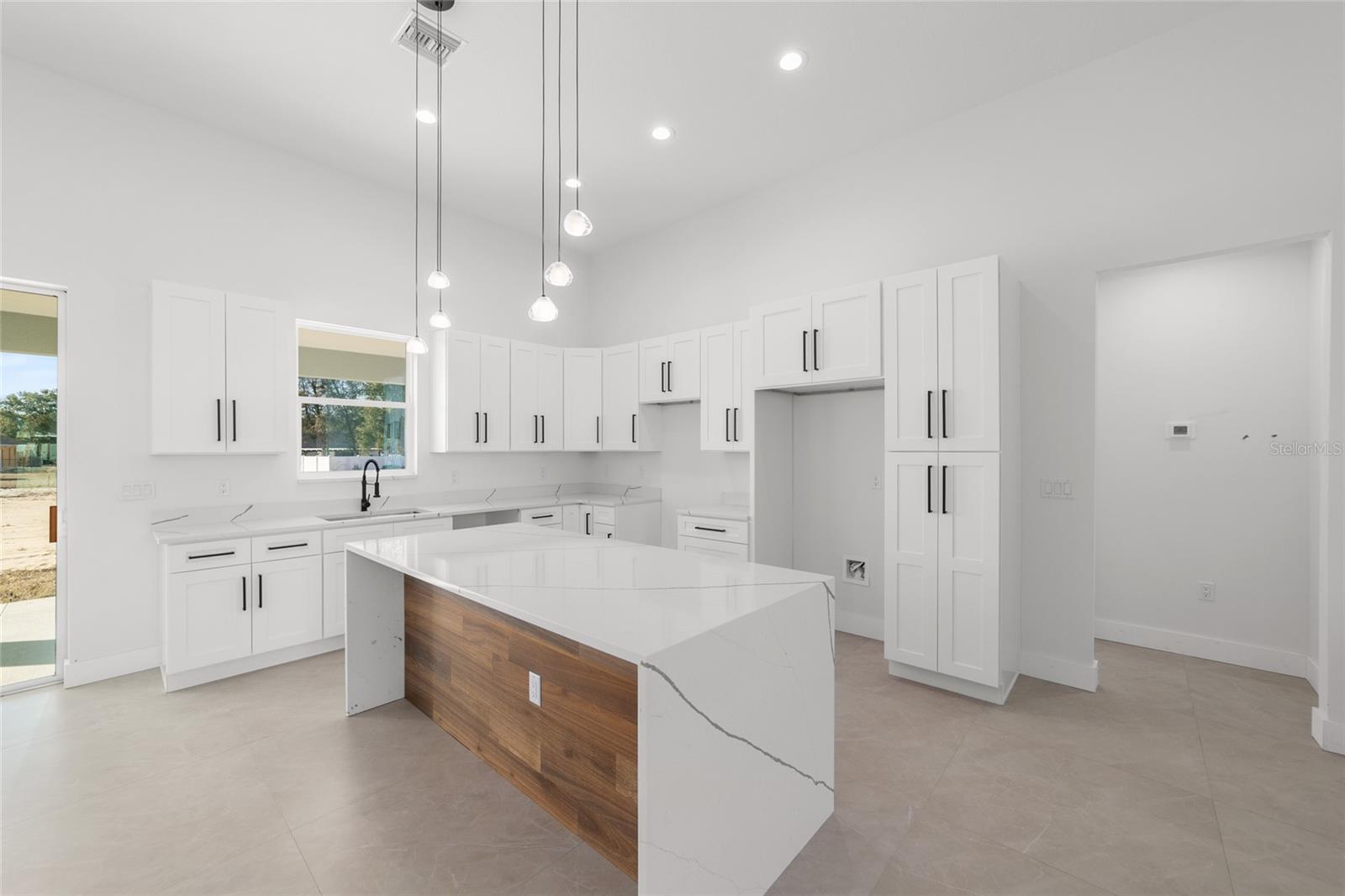 Image 23 of 55 For 9580 44th Avenue