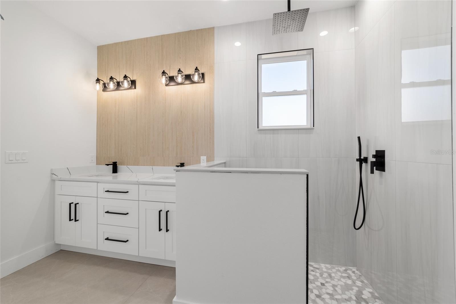 Image 34 of 55 For 9580 44th Avenue