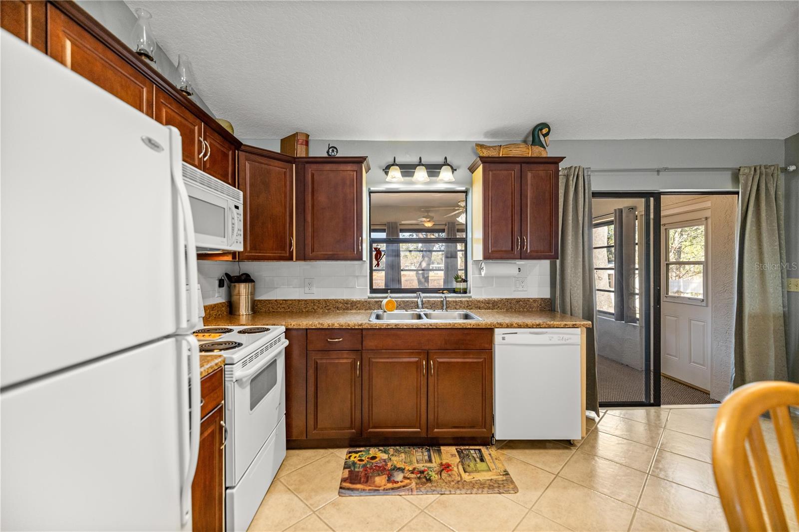 Image 8 of 30 For 17757 28th Lane Road