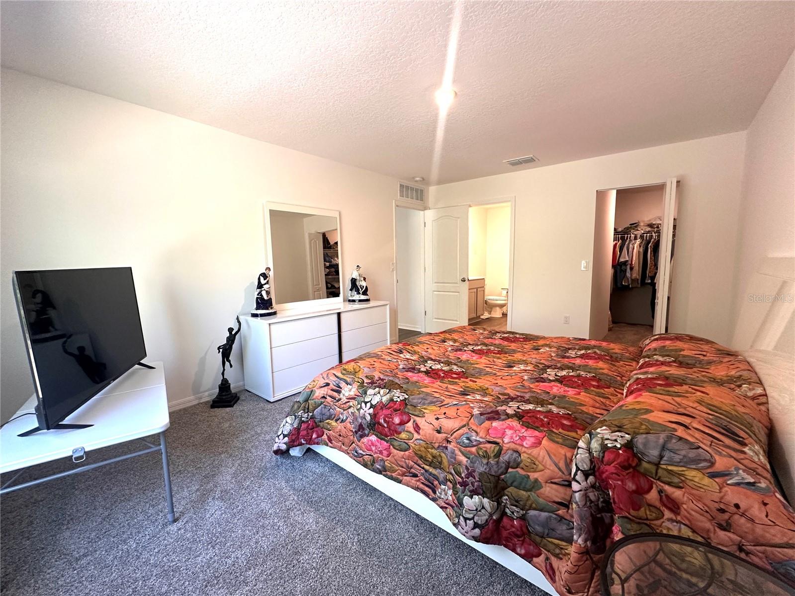 Image 14 of 21 For 8847 Pitcairn Way