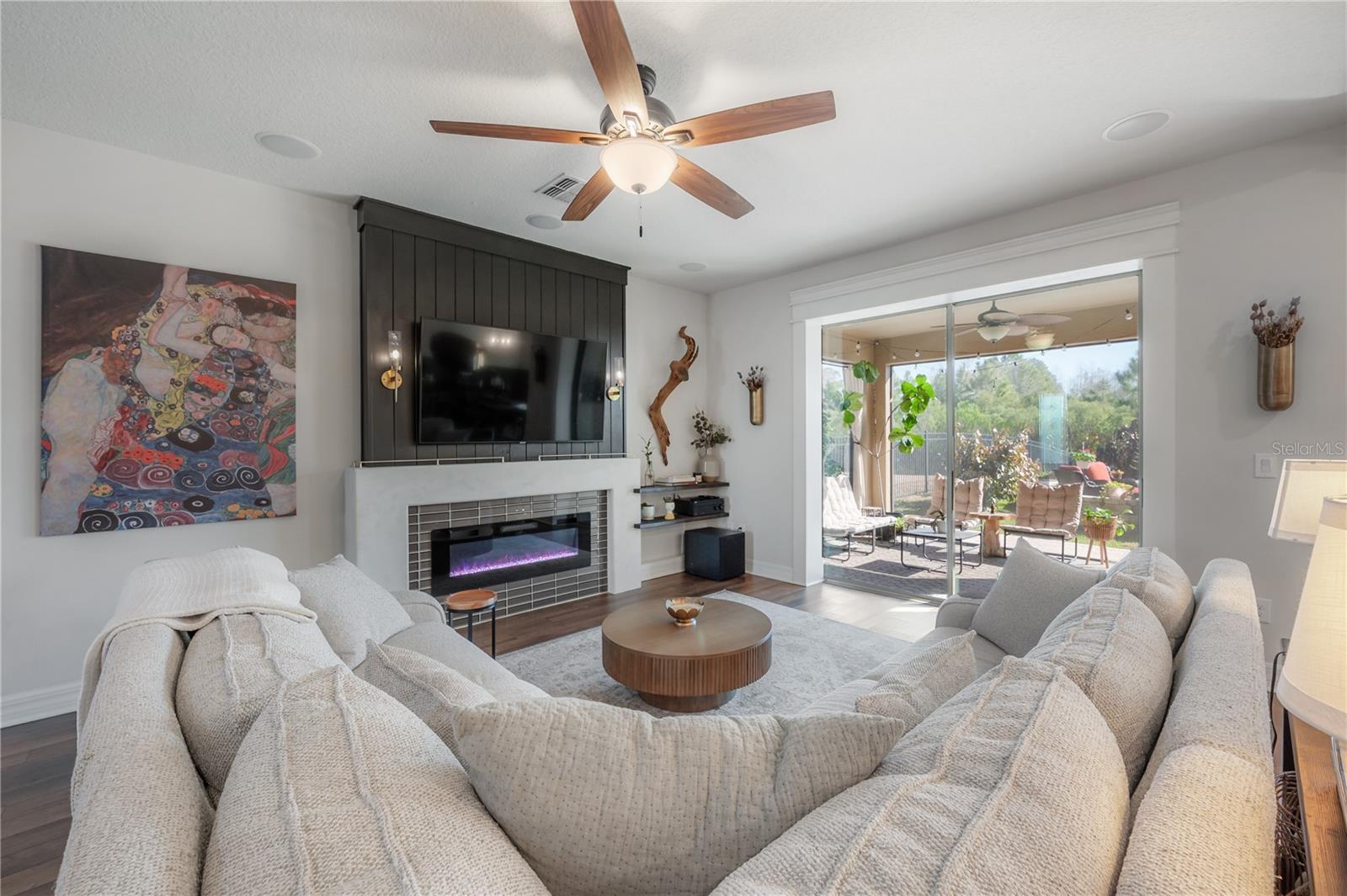 Image 13 of 87 For 18162 Frame Bend