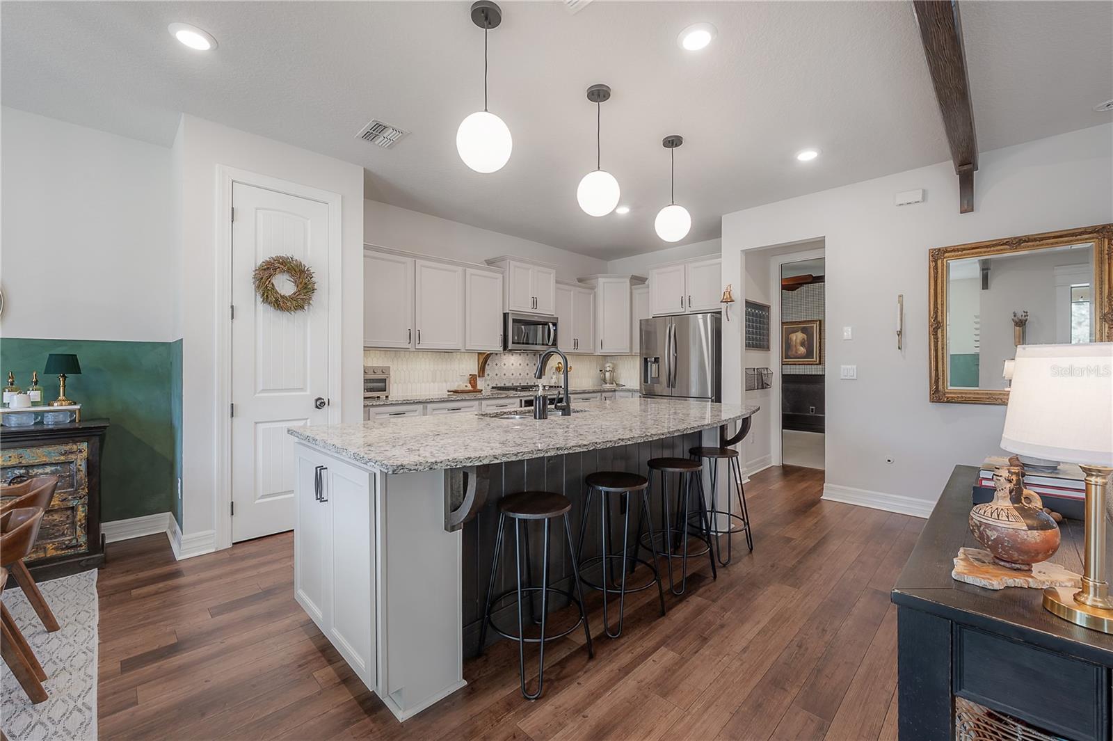 Image 15 of 87 For 18162 Frame Bend