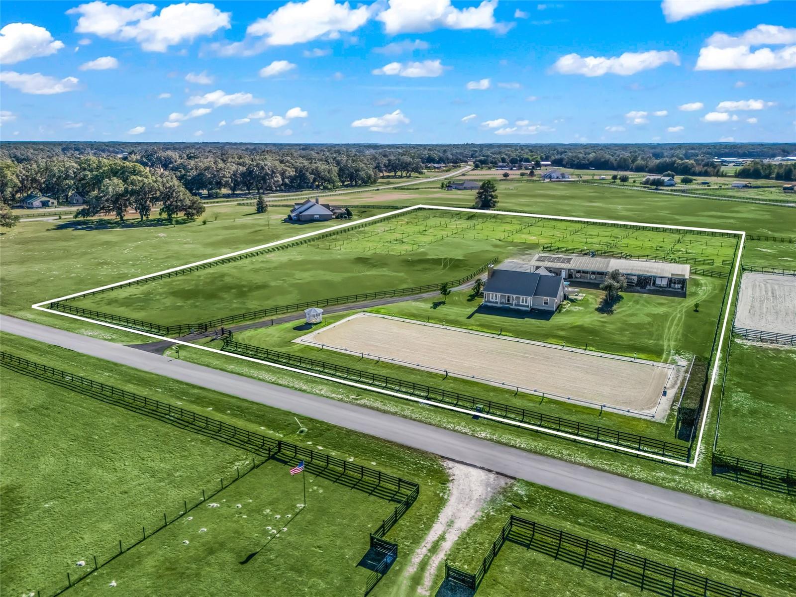 Details for 19830 15th Place, MORRISTON, FL 32668