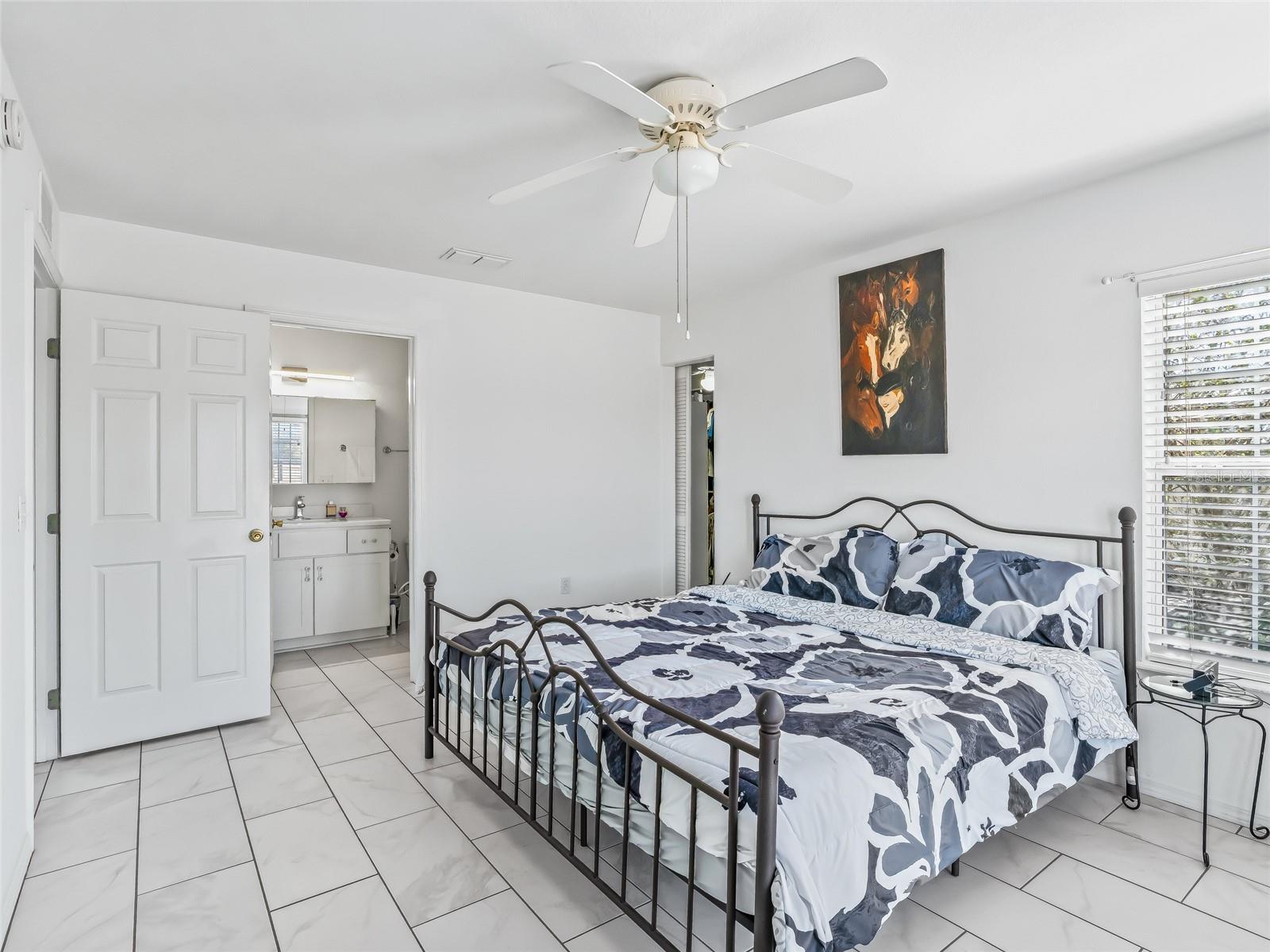 Image 17 of 44 For 19830 15th Place