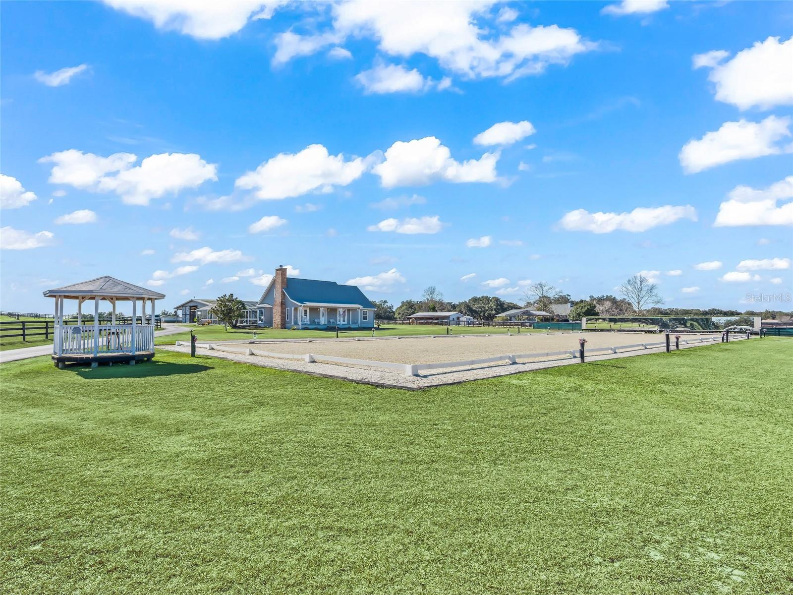 Image 4 of 44 For 19830 15th Place