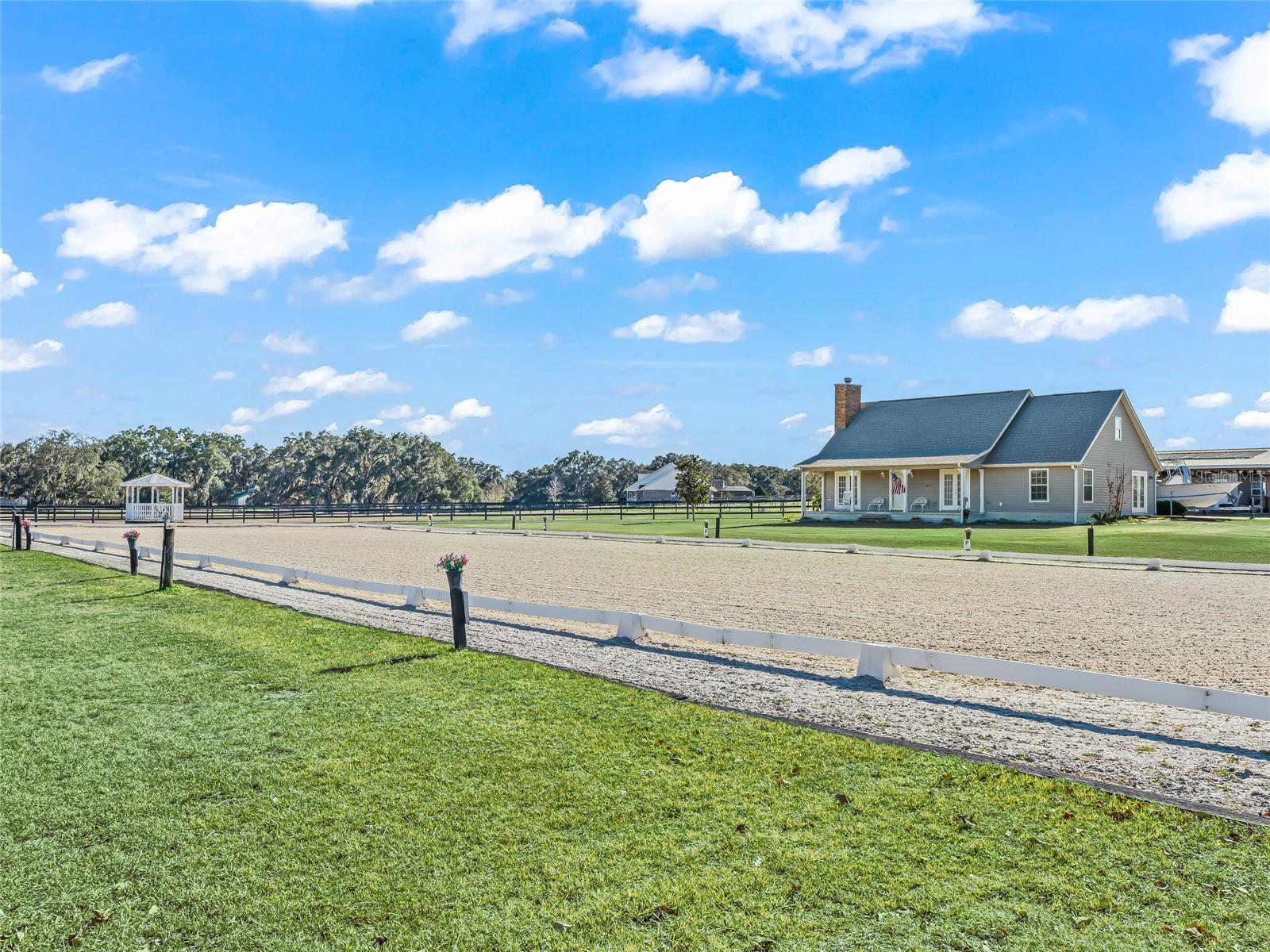 Image 5 of 44 For 19830 15th Place