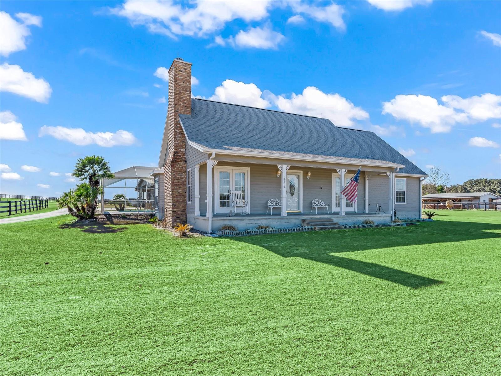 Image 6 of 44 For 19830 15th Place