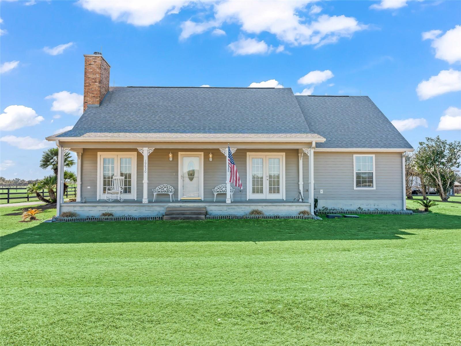 Image 7 of 44 For 19830 15th Place