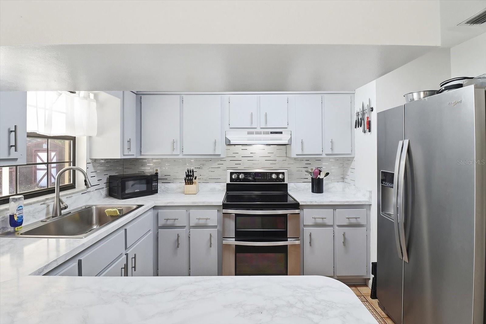 Image 12 of 45 For 6940 52nd Street