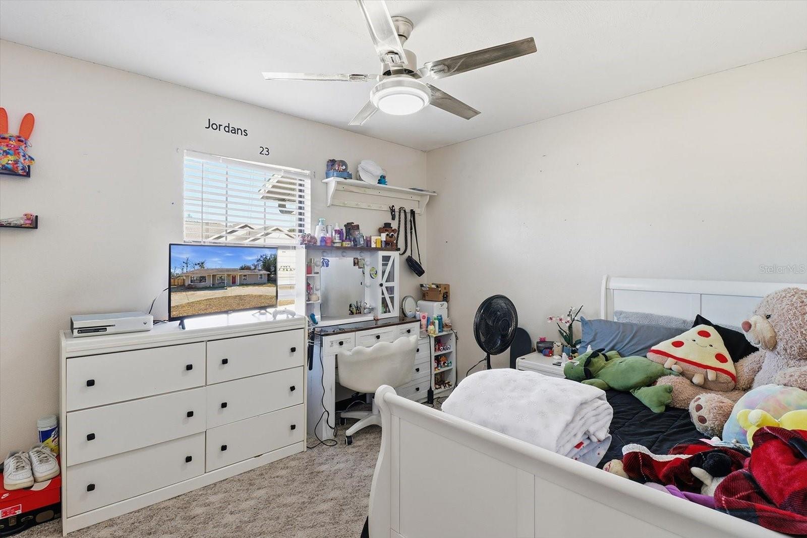 Image 21 of 45 For 6940 52nd Street