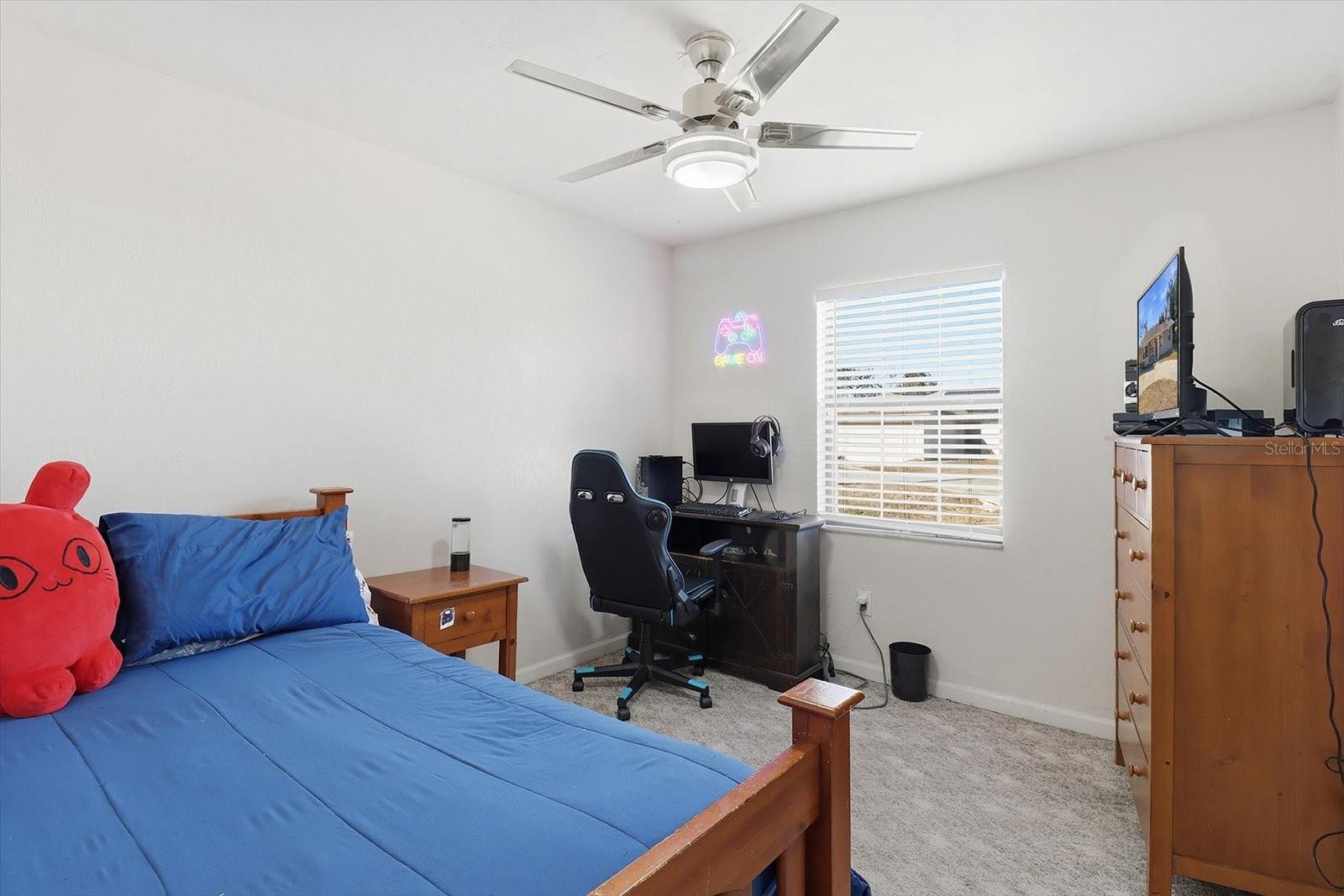 Image 23 of 45 For 6940 52nd Street