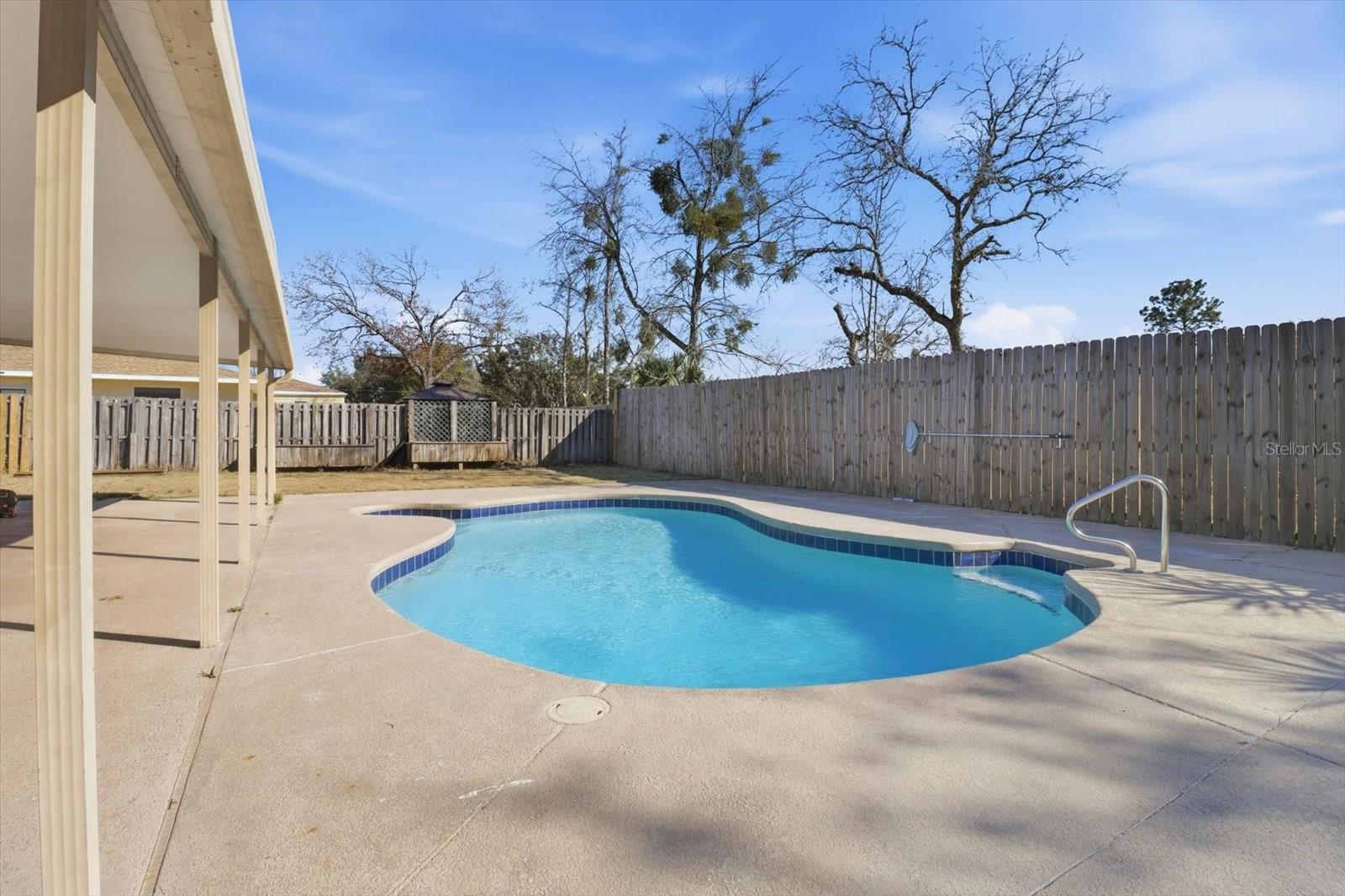 Image 36 of 45 For 6940 52nd Street