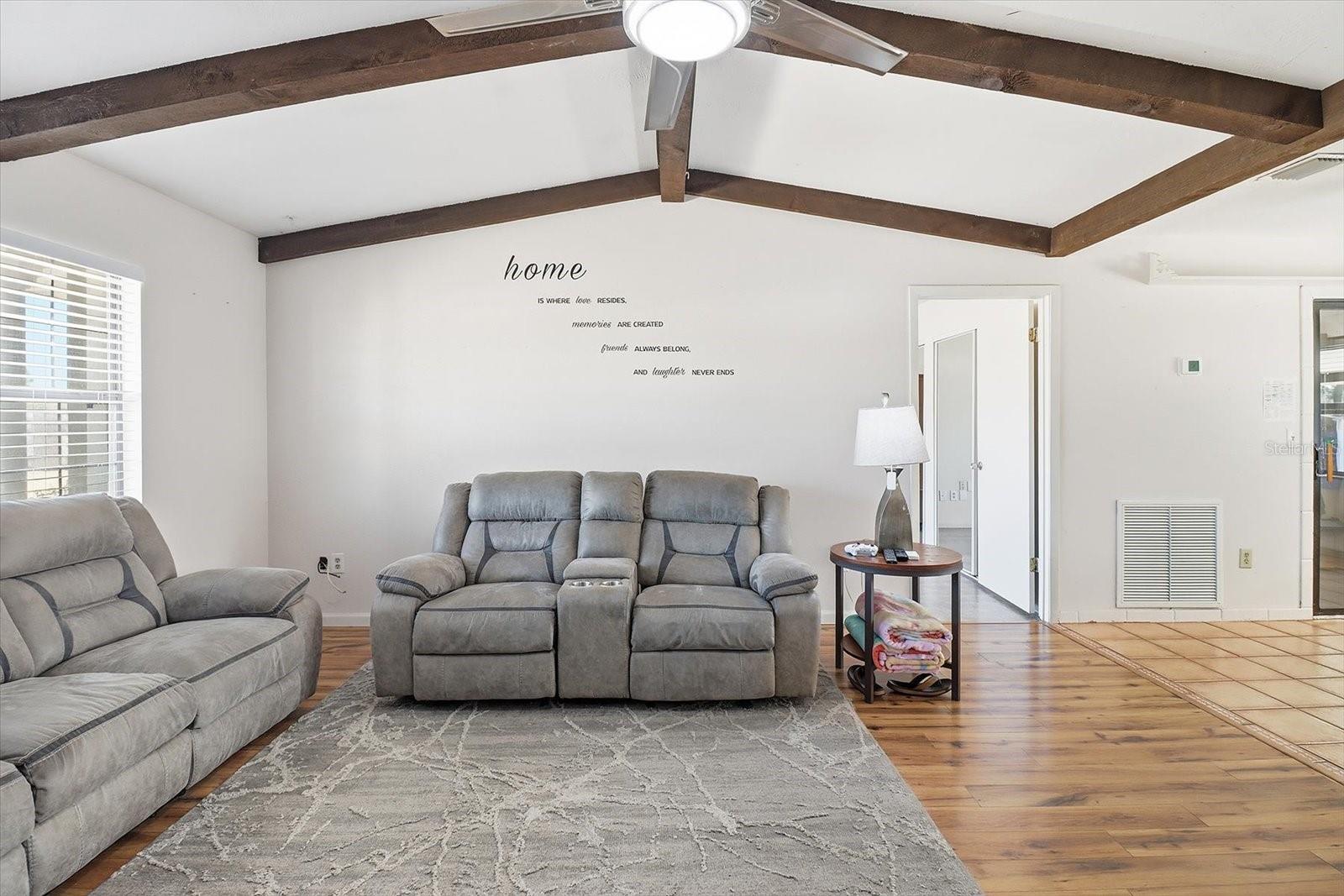 Image 6 of 45 For 6940 52nd Street