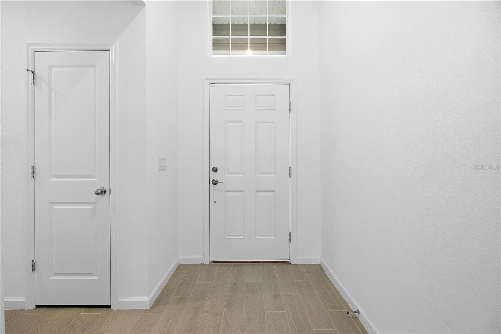 Image 17 of 49 For 7561 76th Terrace