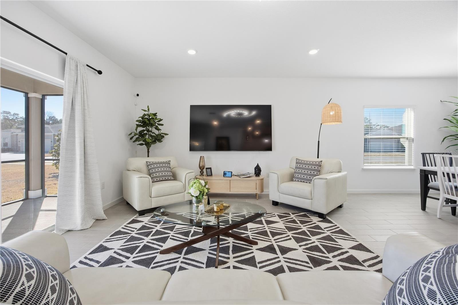 Image 23 of 49 For 7561 76th Terrace