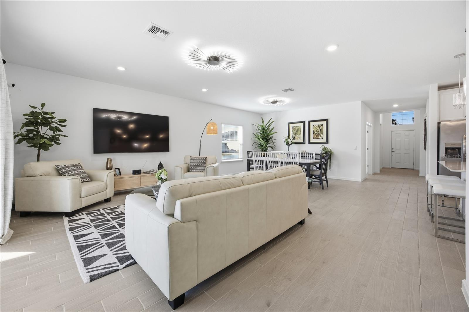 Image 24 of 49 For 7561 76th Terrace